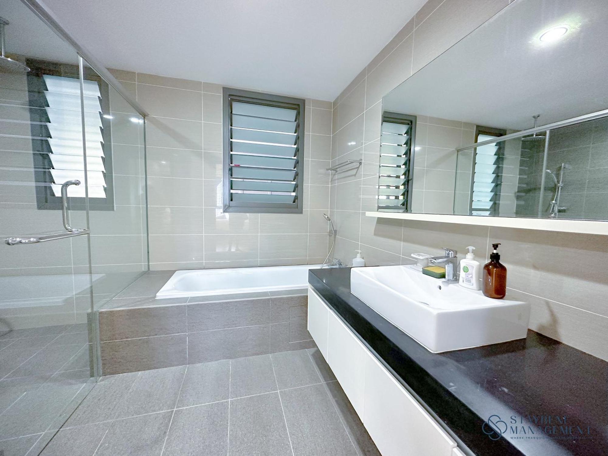 Iskandar Residences Nusajaya By Stayrene Apartment