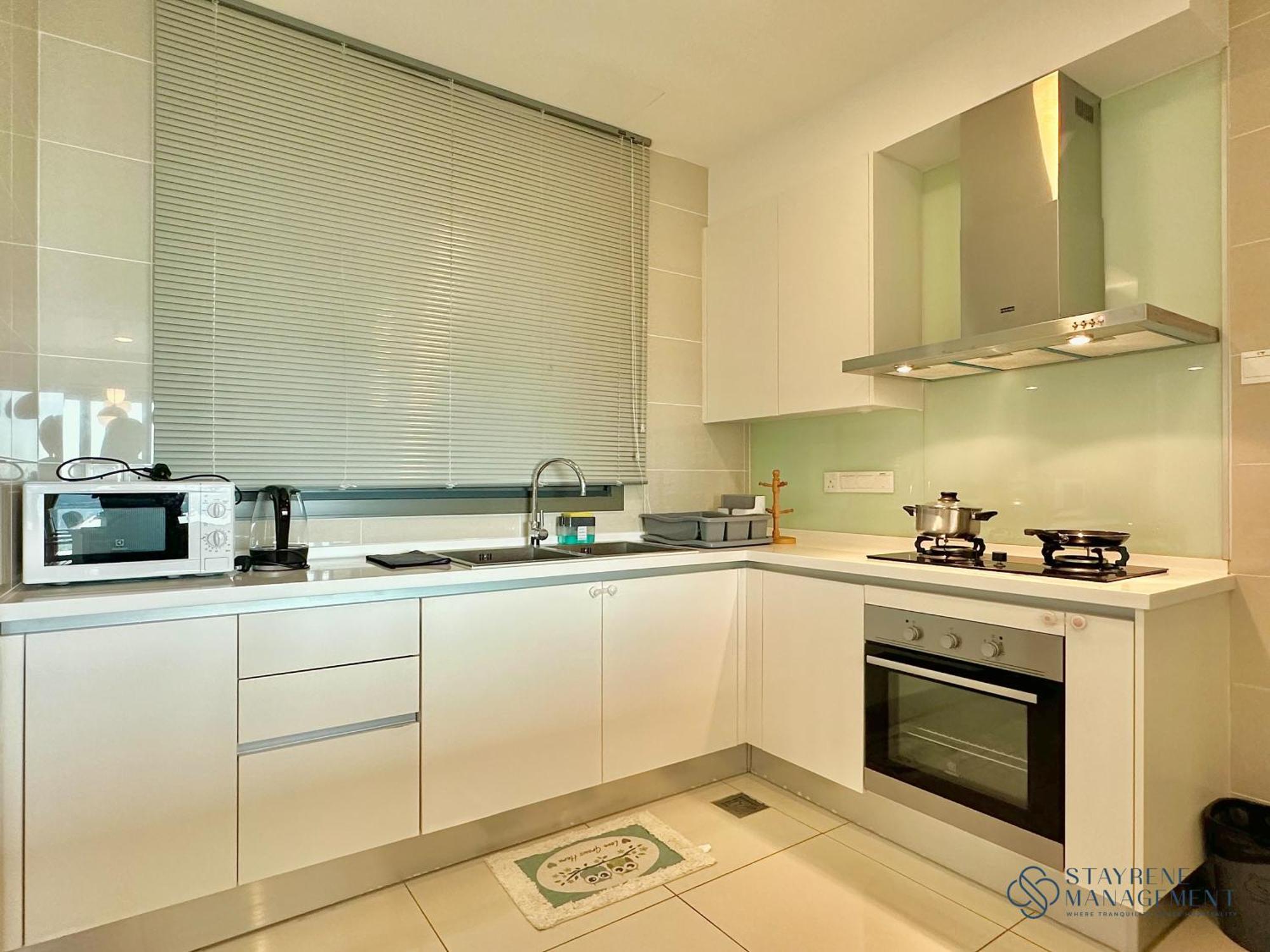 Iskandar Residences Nusajaya By Stayrene Apartment