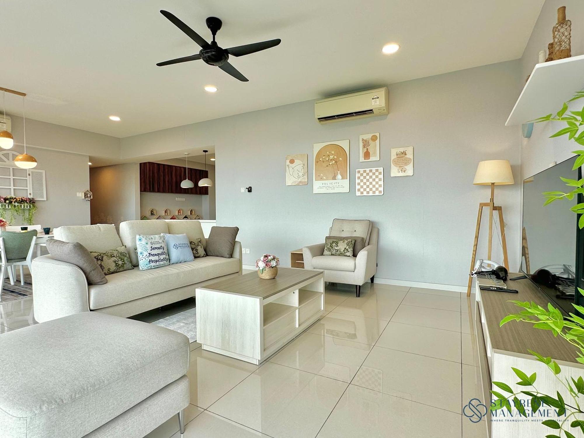 Iskandar Residences Nusajaya By Stayrene Apartment